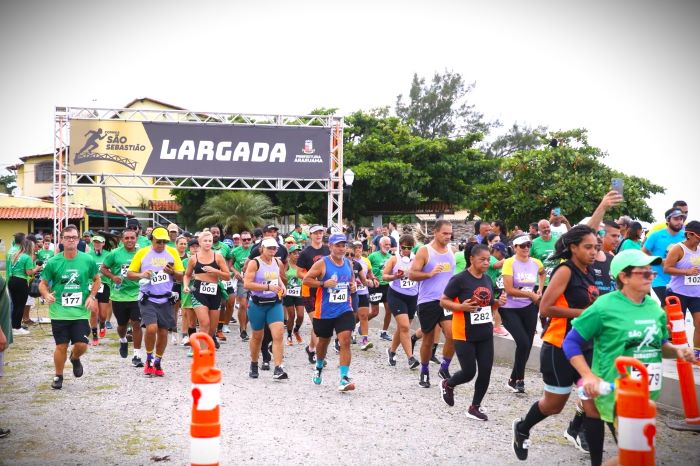 Largada aconteceu na praia do Barbudo no bairro do Paraty