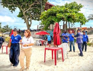 Procon de Cabo Frio fiscaliza barracas instaladas na Praia do Forte 