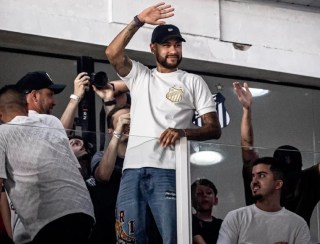 Neymar de Volta! Ídolo Anuncia Retorno ao Santos