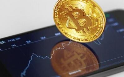 Bitcoin: a criptomoeda pode substituir o ouro?